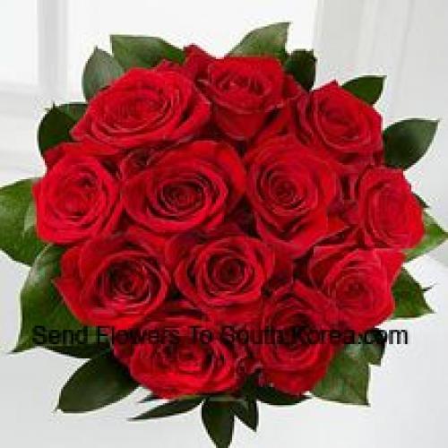 12 Elegantes Rosas Rojas